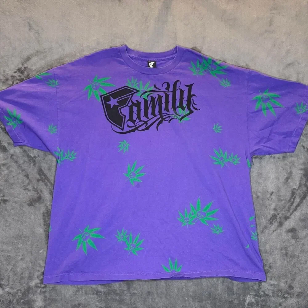 Famous-stars-straps Men's multi T-shirt